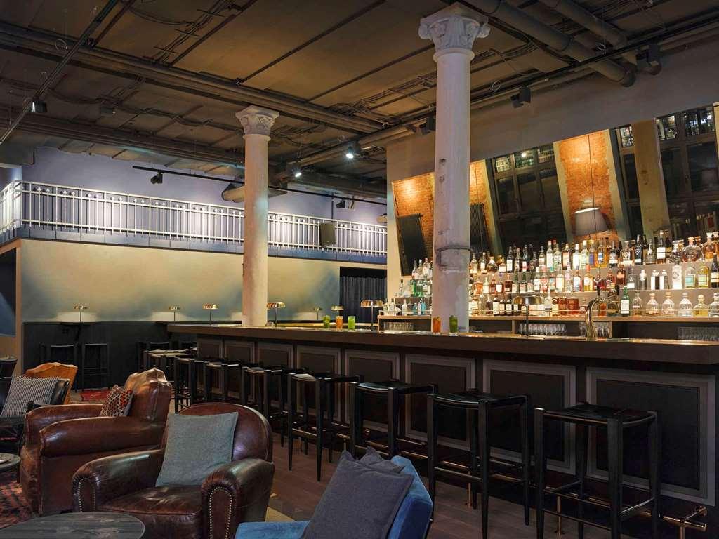 25Hours Hotel Altes Hafenamt Хамбург Ресторант снимка