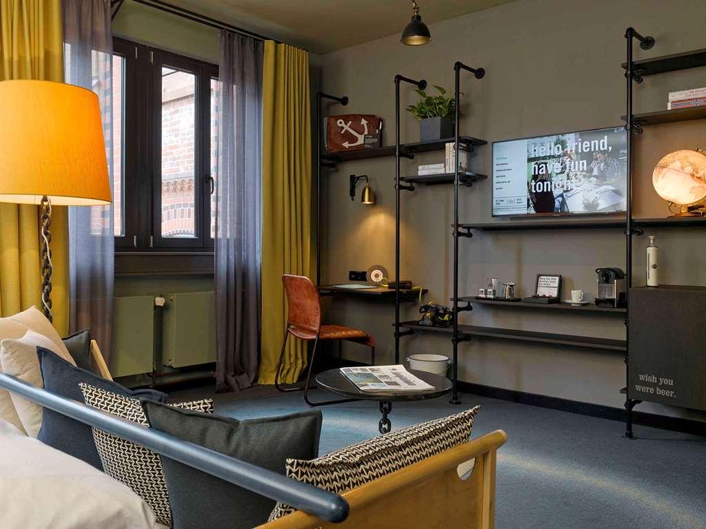 25Hours Hotel Altes Hafenamt Хамбург Стая снимка