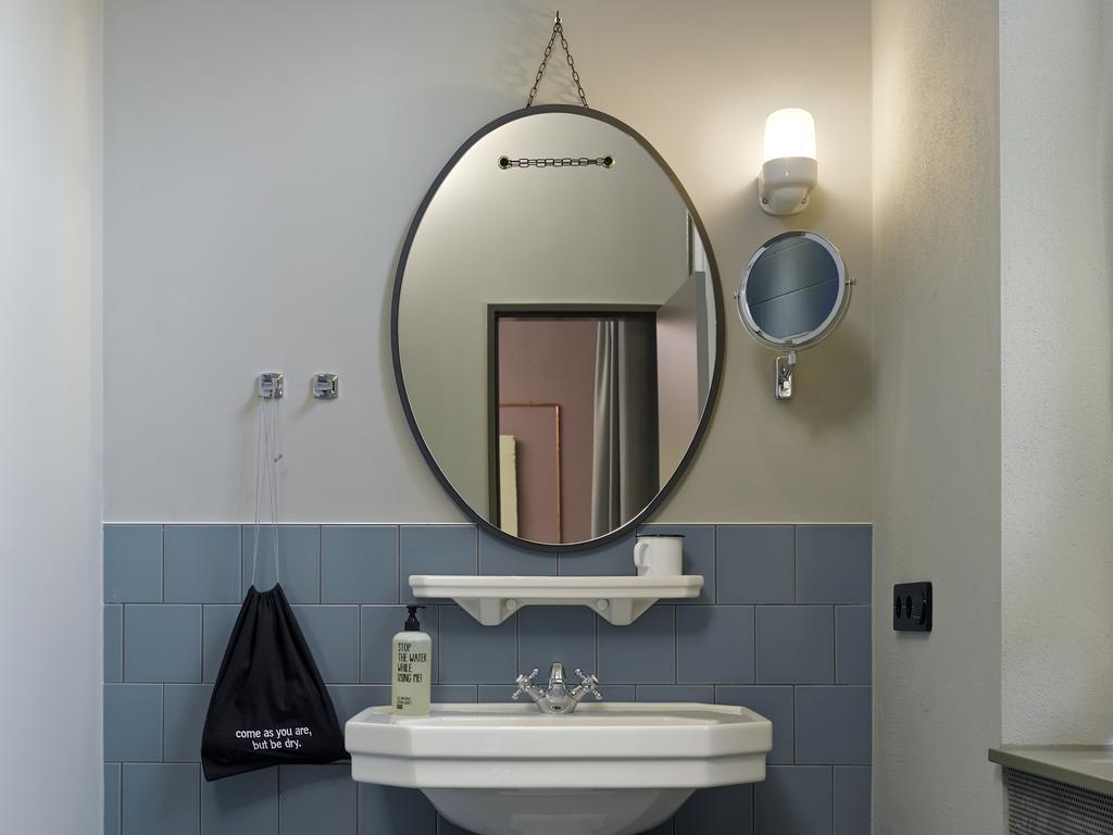25Hours Hotel Altes Hafenamt Хамбург Екстериор снимка