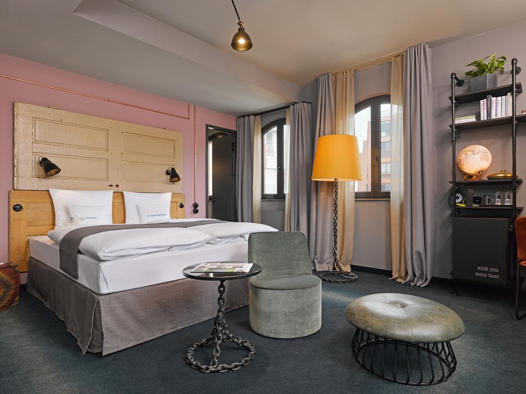 25Hours Hotel Altes Hafenamt Хамбург Екстериор снимка