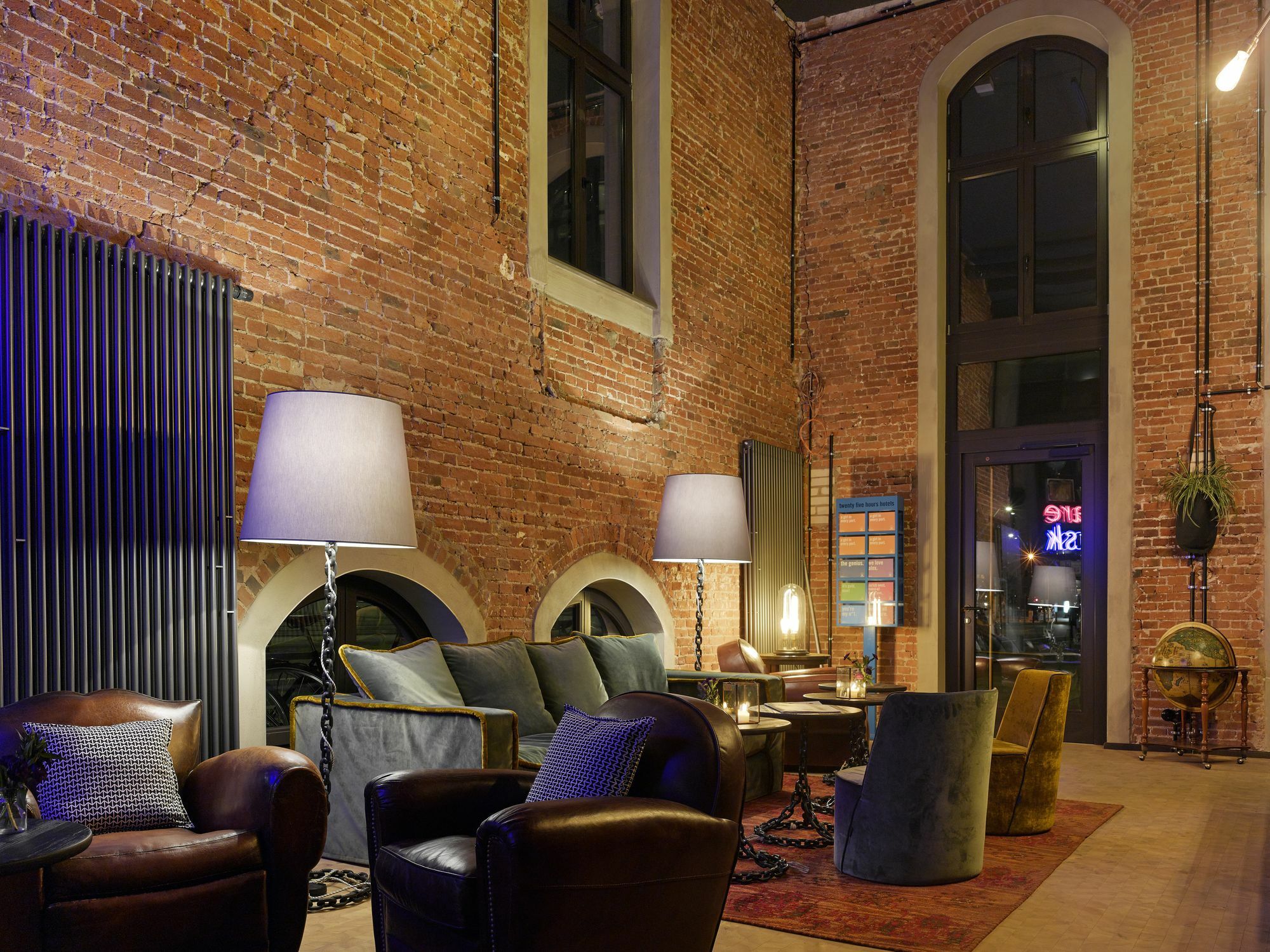 25Hours Hotel Altes Hafenamt Хамбург Екстериор снимка